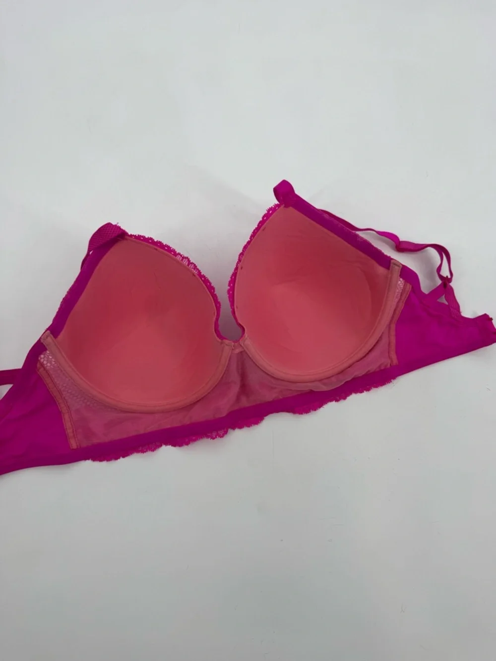 Josie Natori Bra Womens 32DDD Pink Padded Underwire Lace T Shirt Bra RN: 105951‎